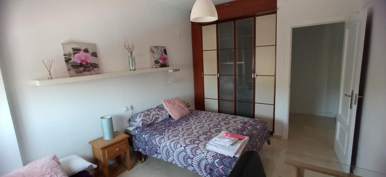 Atico Queen Itimad San Juan de Aznalfarache Εξωτερικό φωτογραφία